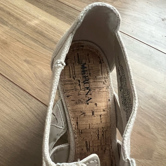 Marona Wedges - Picture 3 of 5